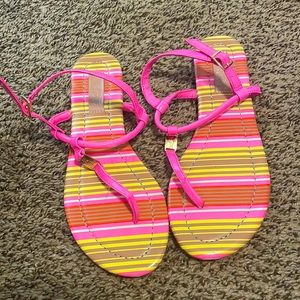 Multicolor strappy sandal/flats